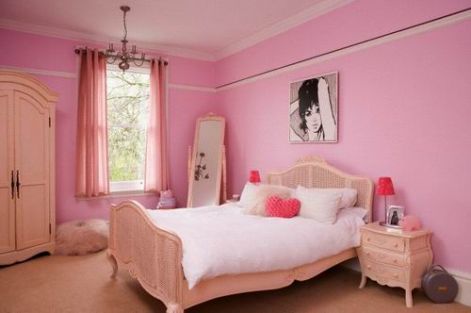 pink_bedroom.jpg